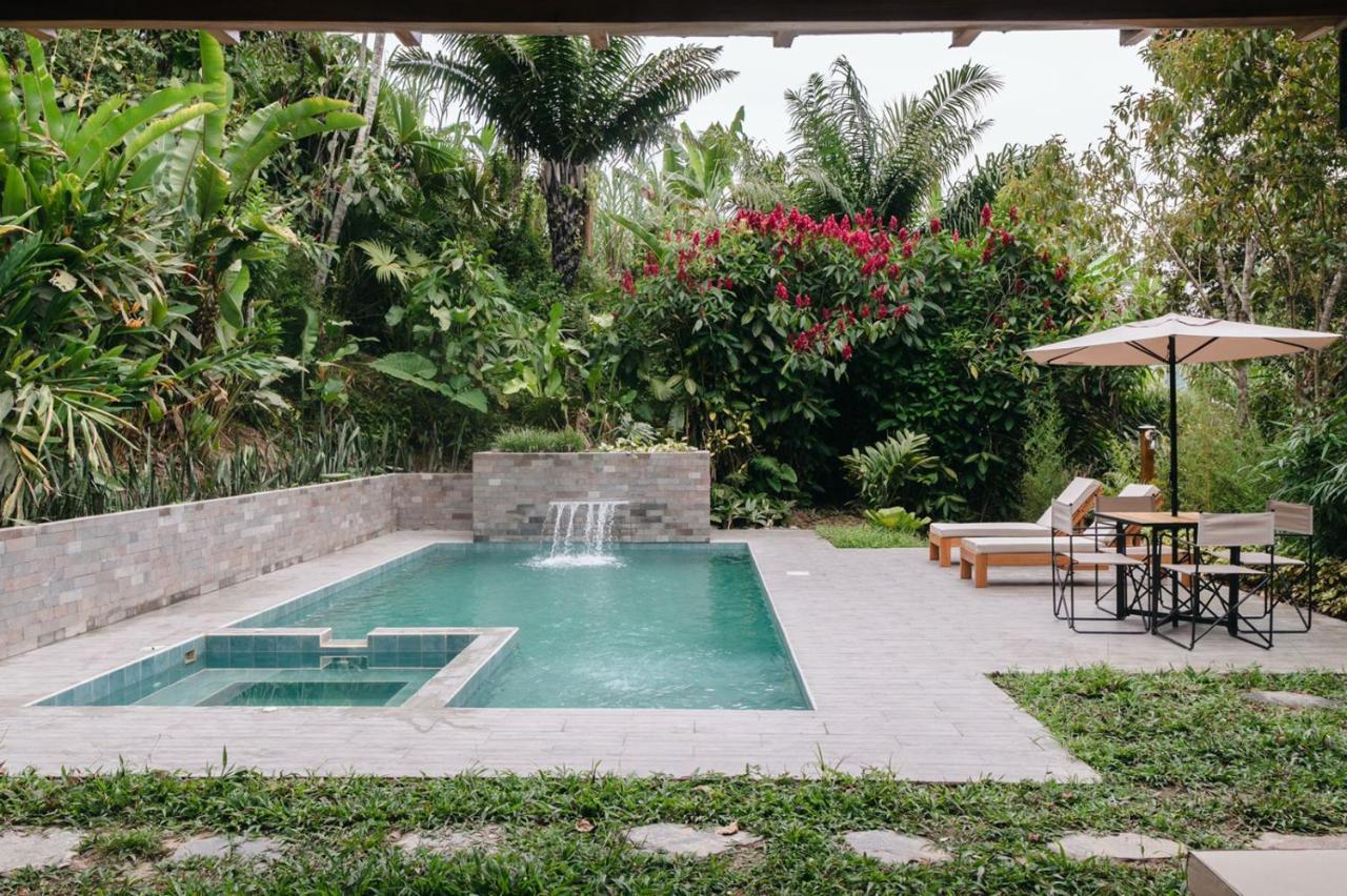 Piripe Wellness Lodge Pacto Exterior foto